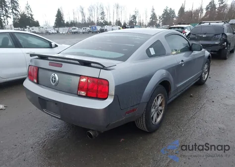 2006 Ford Mustang V6 z USA, uszkodzony, nr VIN 1ZVFT80N465153548